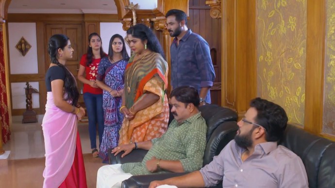 Devaranjini blames Kabani