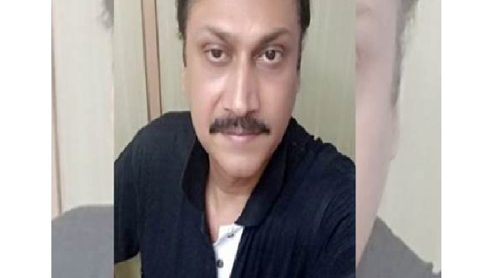 Deepak Dutta as Dhritarashtra
