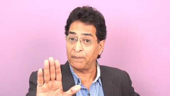 Vinod Chopra as Dronacharya