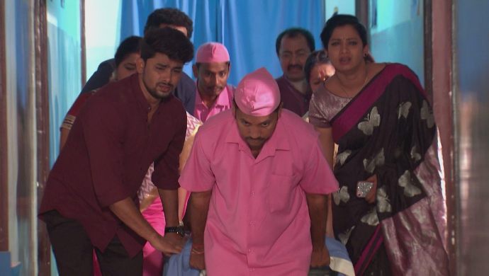 Everyone in the hospital in Kalyana Vaibhogam