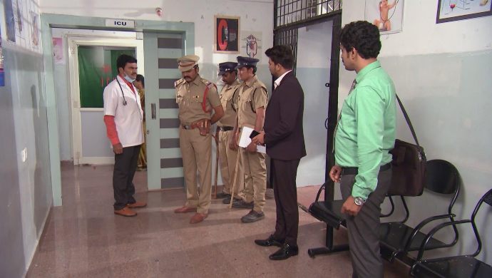 Jai with Police in Kalyana Vaibhogam