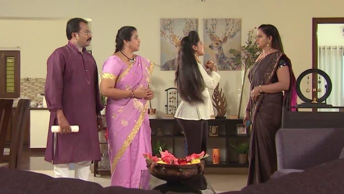 Chandrika-Prasad, Nithya and Swaroopa in Kalyana Vaibhogam