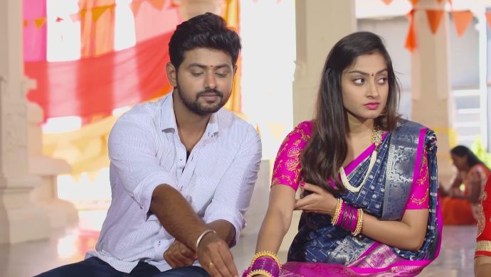 Mansi and Gaurav in Ninne Pelladatha