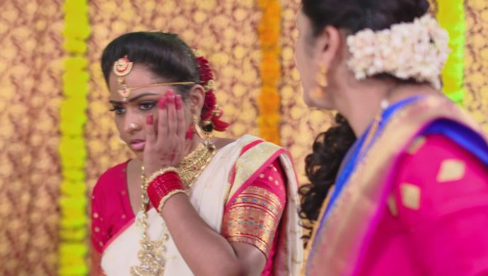 Sampangi and Brahmini in Ninne Pelladatha