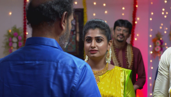 Narayana and Dharani in Akka Chellellu