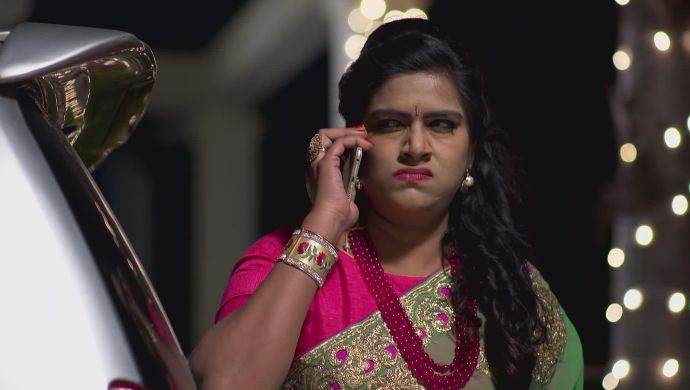Priyamvada in Akka Chellellu