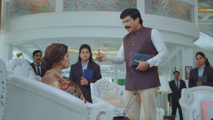 Vagdevi and Ekambaram in No 1 Kodalu
