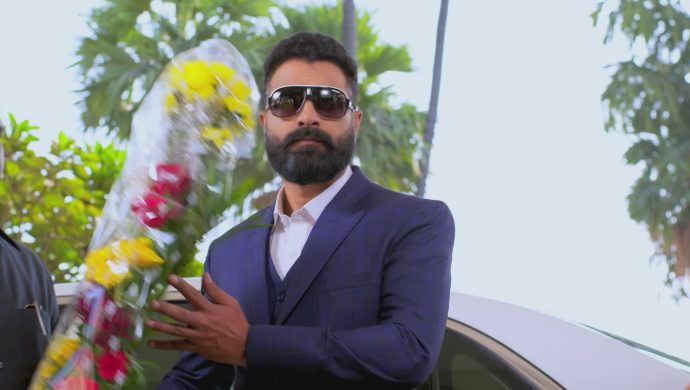Arya in Prema Entha Madhuram