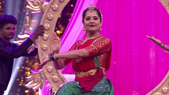 Anasuya Bharadwaj in Babu Gari Intlo Butta Bhojanam