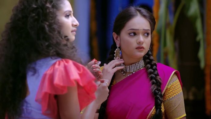 Hasini and Sumana in Trinayani