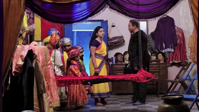 Nayani with the dramatics master in Trinayani