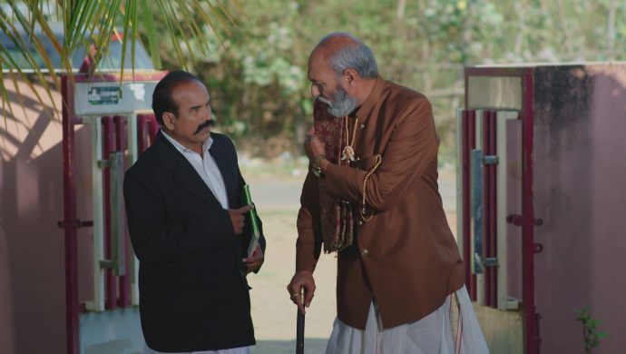 Peddayyina and the lawyer in No 1 Kodalu