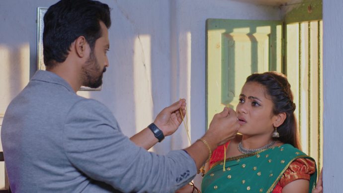 Sarsu and Rahul in No 1 Kodalu