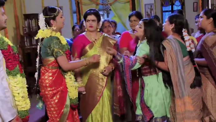 Subhadra, Kantam and Nayani in Trinayani