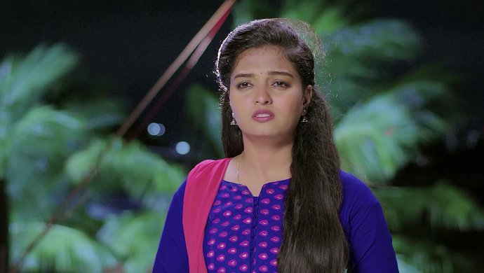 Anu in Prema Entha Madhuram