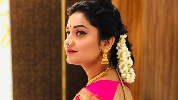 Phulpakhru Actress Hruta Durgule Will Inspire To Invest In