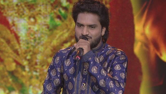 Scene from Yuva Singer Ek Number