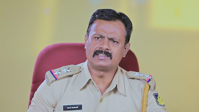 The Police Officer Rebukes Tara