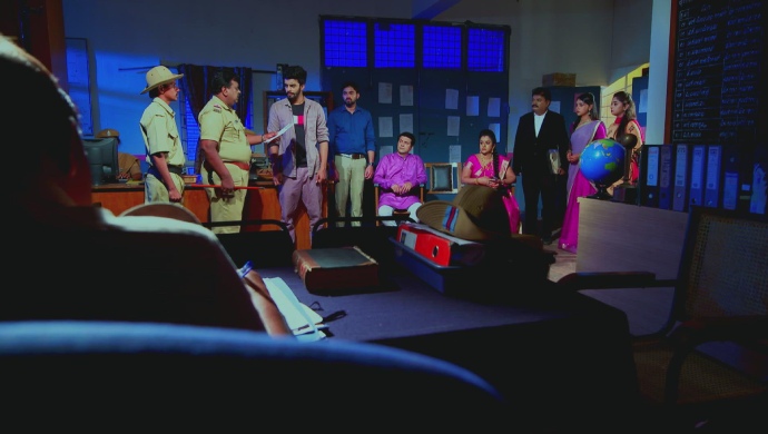 When Amulya Asks The Inspector To Show The Complaint Copy