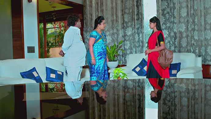A Still Of Paramananda, Suhasini And Amulya