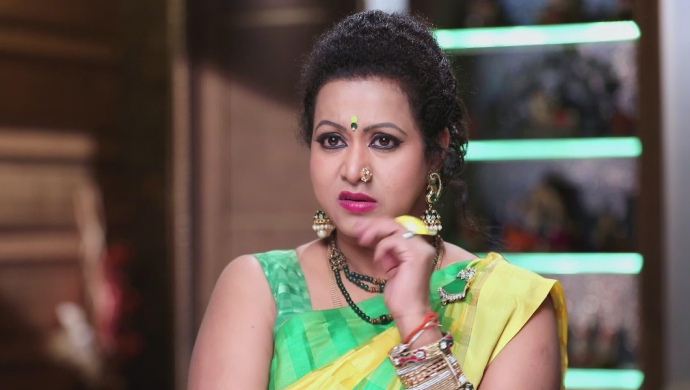 Urmila Mahajan Best Scenes - 2