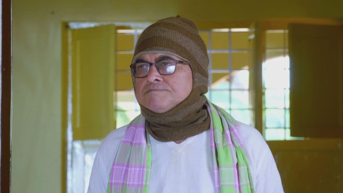 Parmeshwara's father apologises