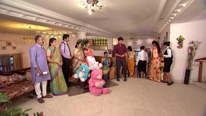 Suryadevara-family-in-Kalyana-Vaibhogam.jpg