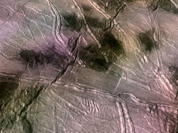Large shift on Europa was last event to fracture its surface - ZEE5 News