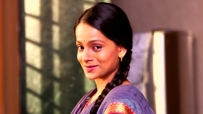 A still from Majha Hoshil Na