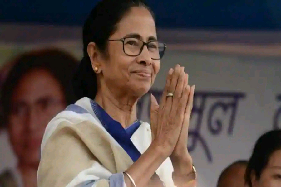 Mamata Banerjee लगातार तीसरी बार 5 मई को लेंगी CM पद की शपथ - ZEE5 News